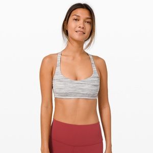 Lululemon Free to Be Bra Size 6/S